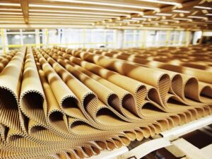 Read more about the article Revolutionizing Packaging – Automatic Corrugated Box Machines